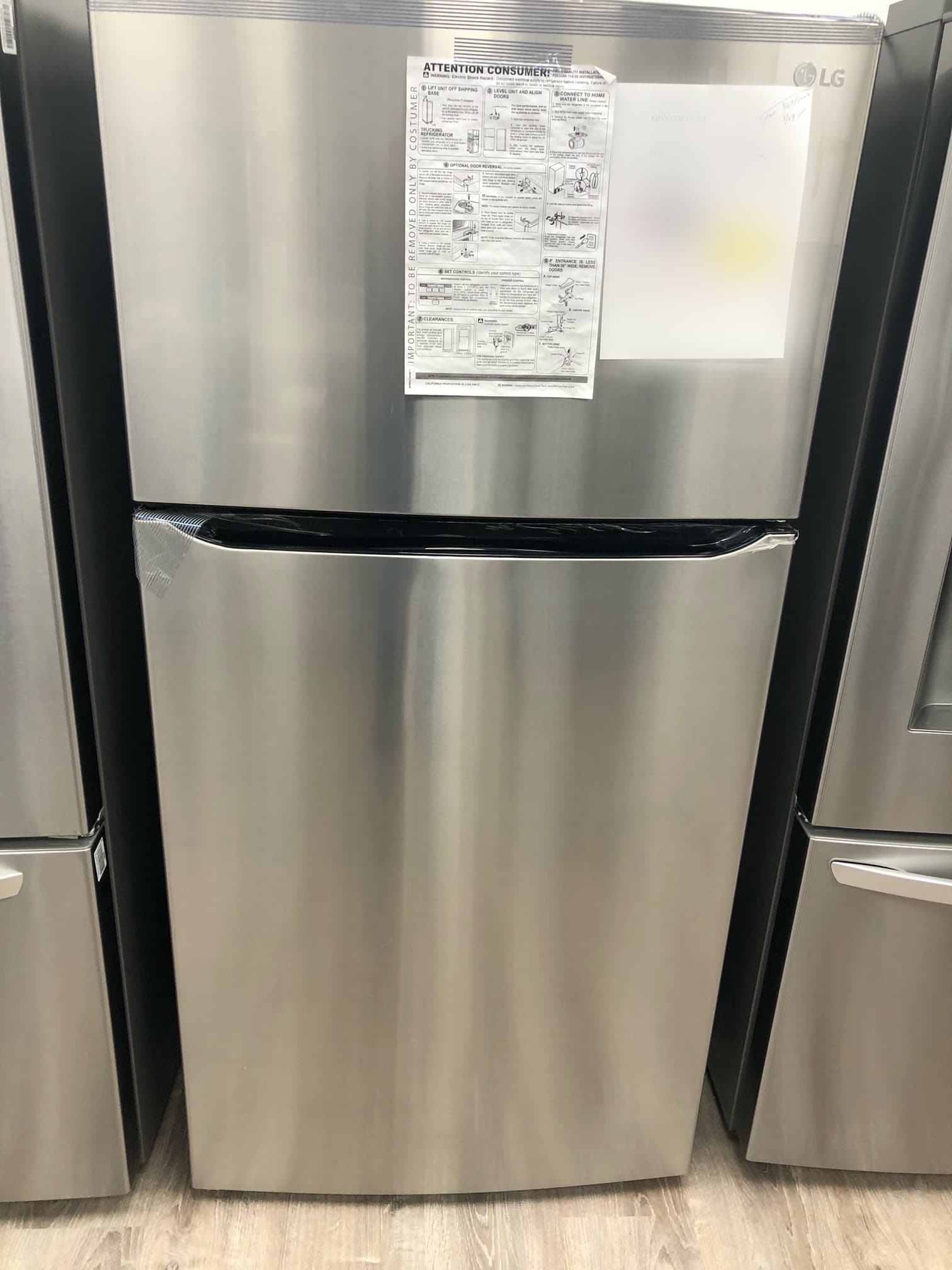 Cascadia CTF18 30" Top-Freezer Refrigerator
